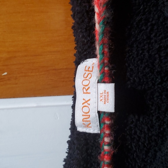 Knox rose fuzzy sweater xxl - Picture 2 of 3